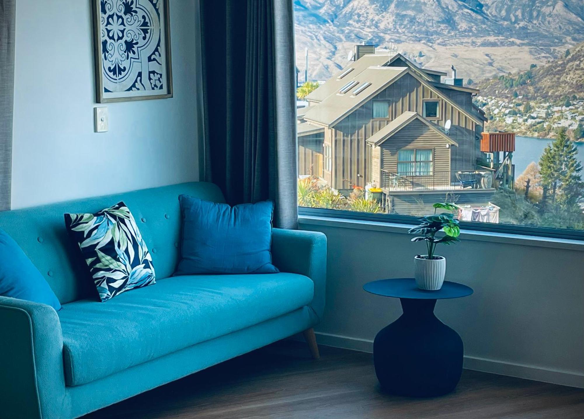 Ming'S Lakeside Goldleaf Suites Queenstown Exteriör bild